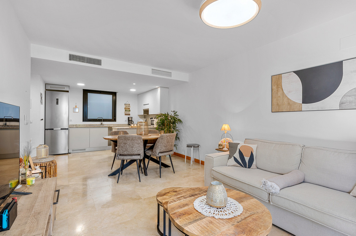 Appartement te koop in Campoamor | 2 slaapkamers H5244406