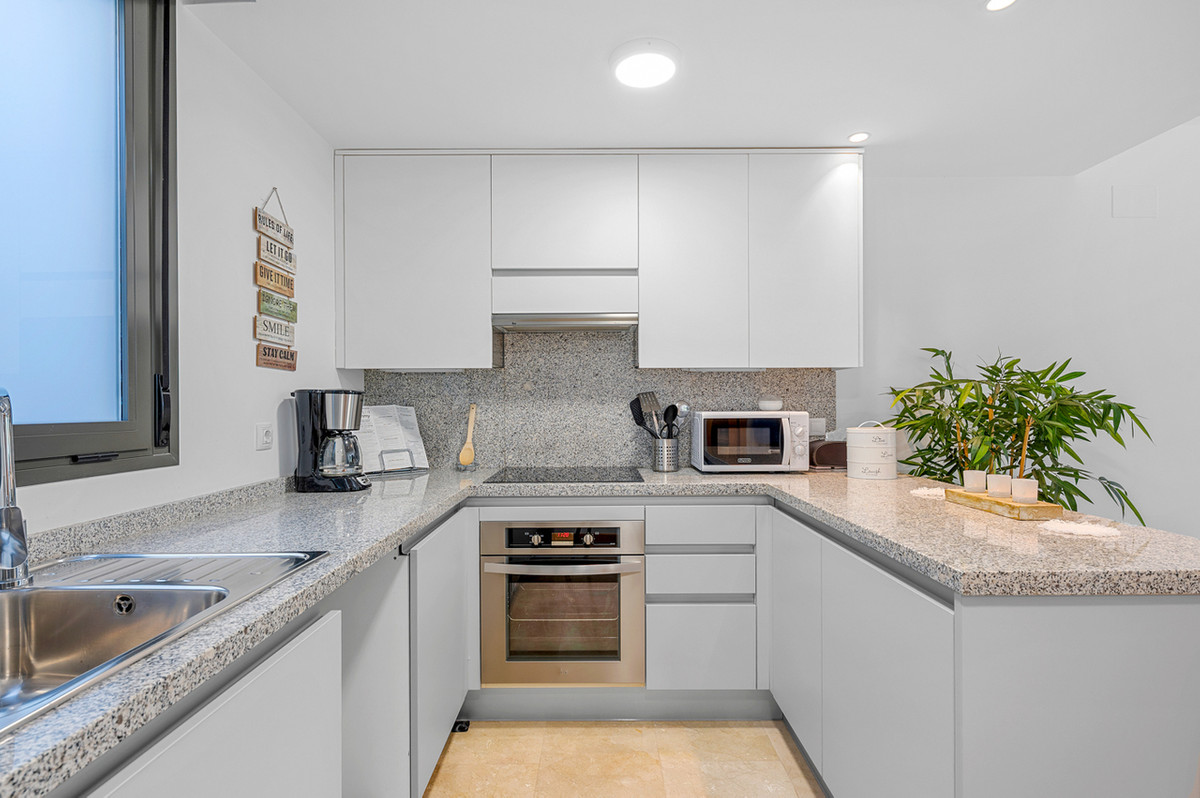 Appartement te koop in Campoamor | 2 slaapkamers H5244406