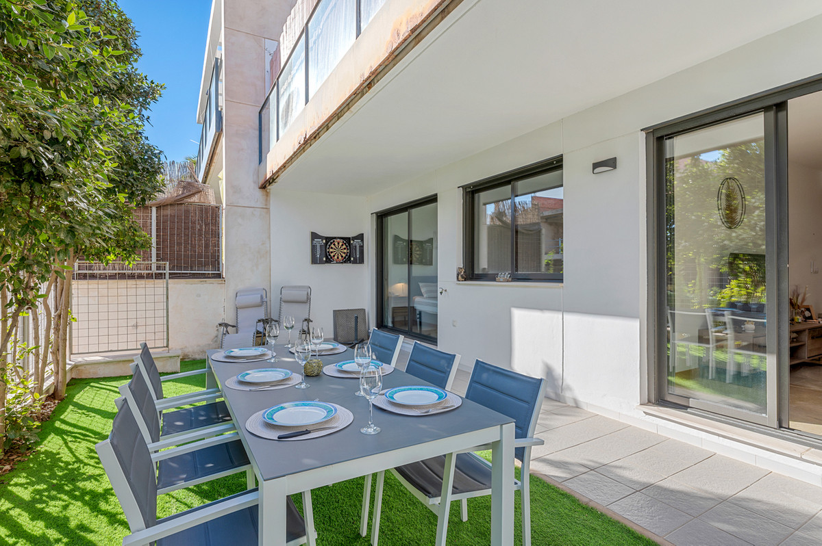 Appartement te koop in Campoamor | 2 slaapkamers H5244406