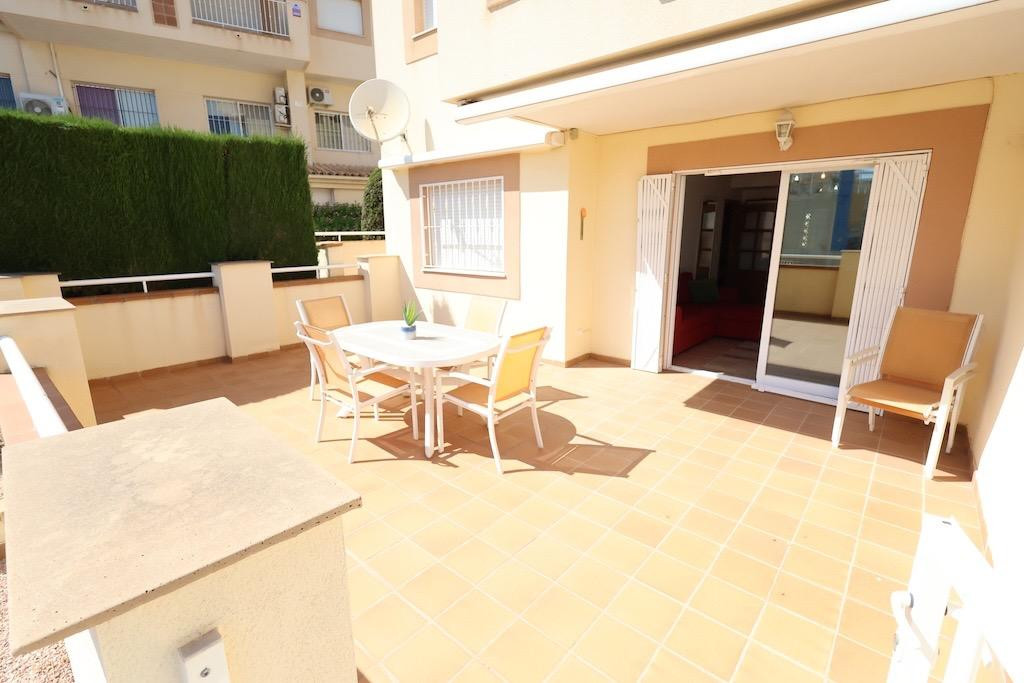Appartement te koop in Campoamor | 2 slaapkamers H5295031