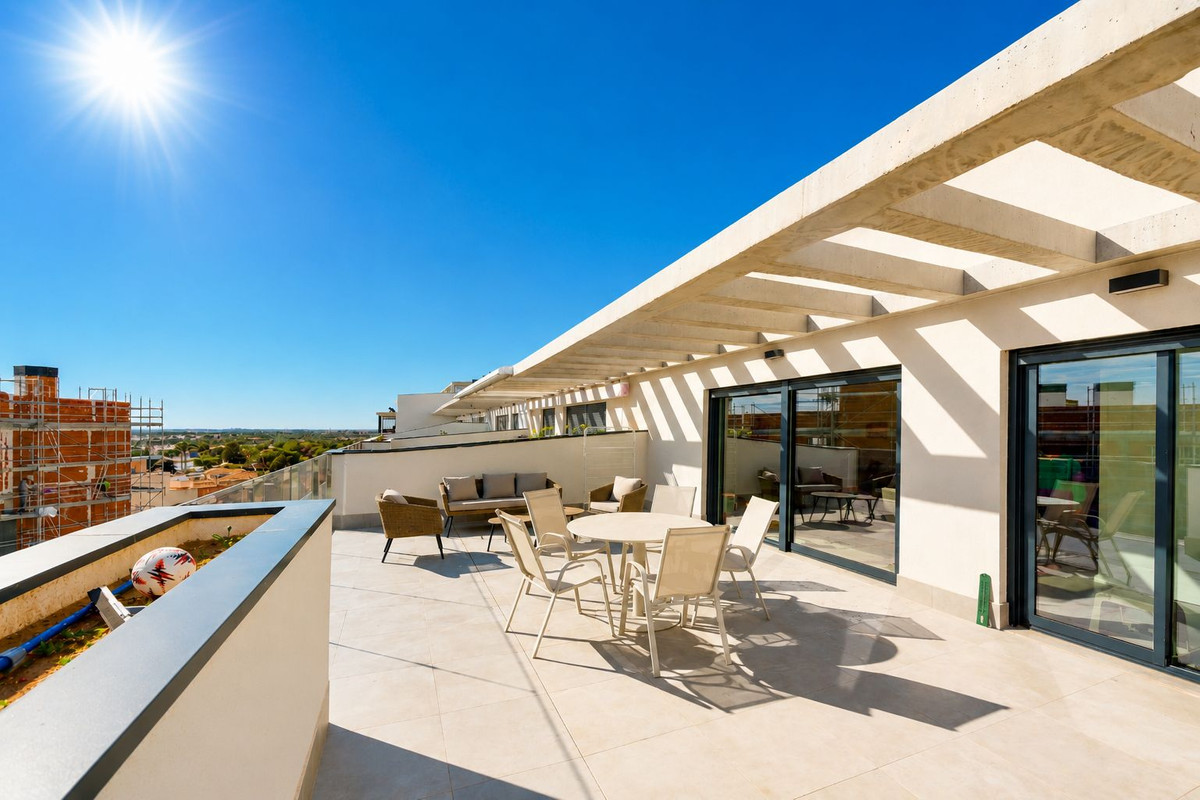 Penthouse te koop in Campoamor | 3 slaapkamers H5383507