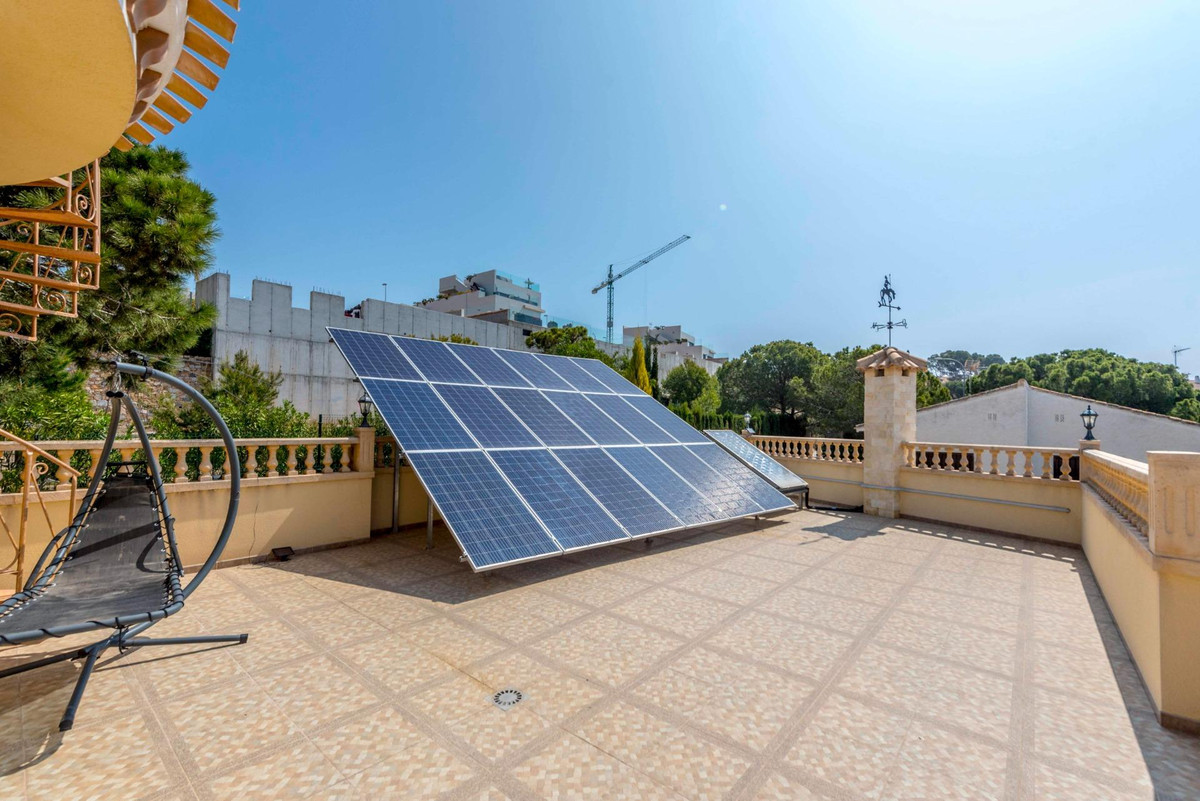 Appartement te koop in Campoamor | 4 slaapkamers H5393575