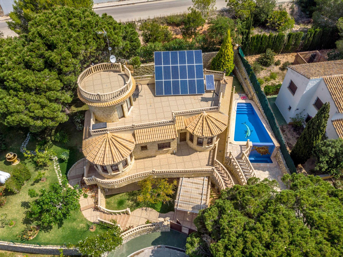 Appartement te koop in Campoamor | 4 slaapkamers H5393575