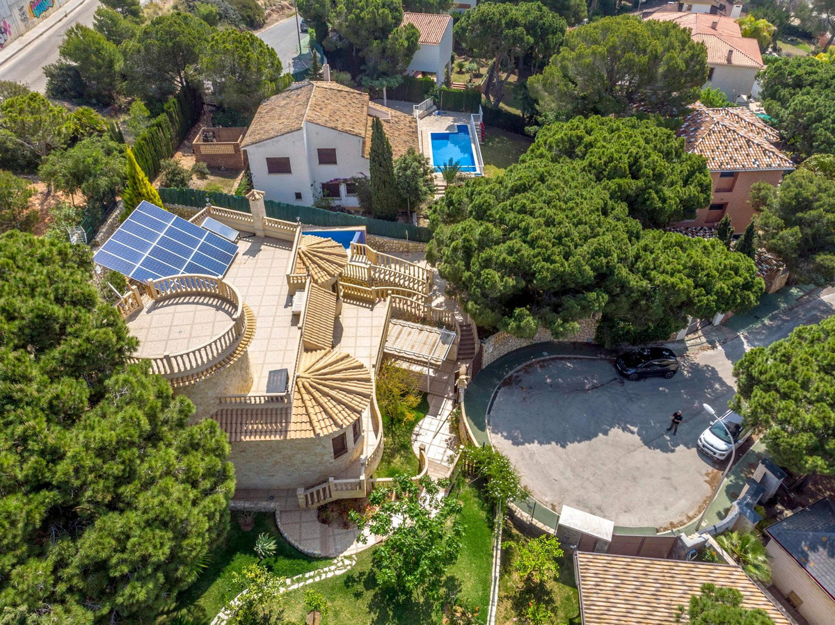 Appartement te koop in Campoamor | 4 slaapkamers H5393575