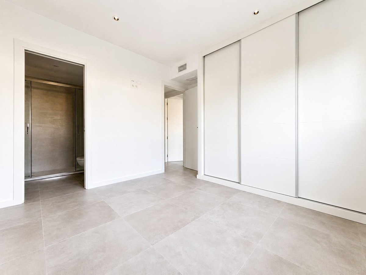 Appartement te koop in Campoamor | 2 slaapkamers H5446102