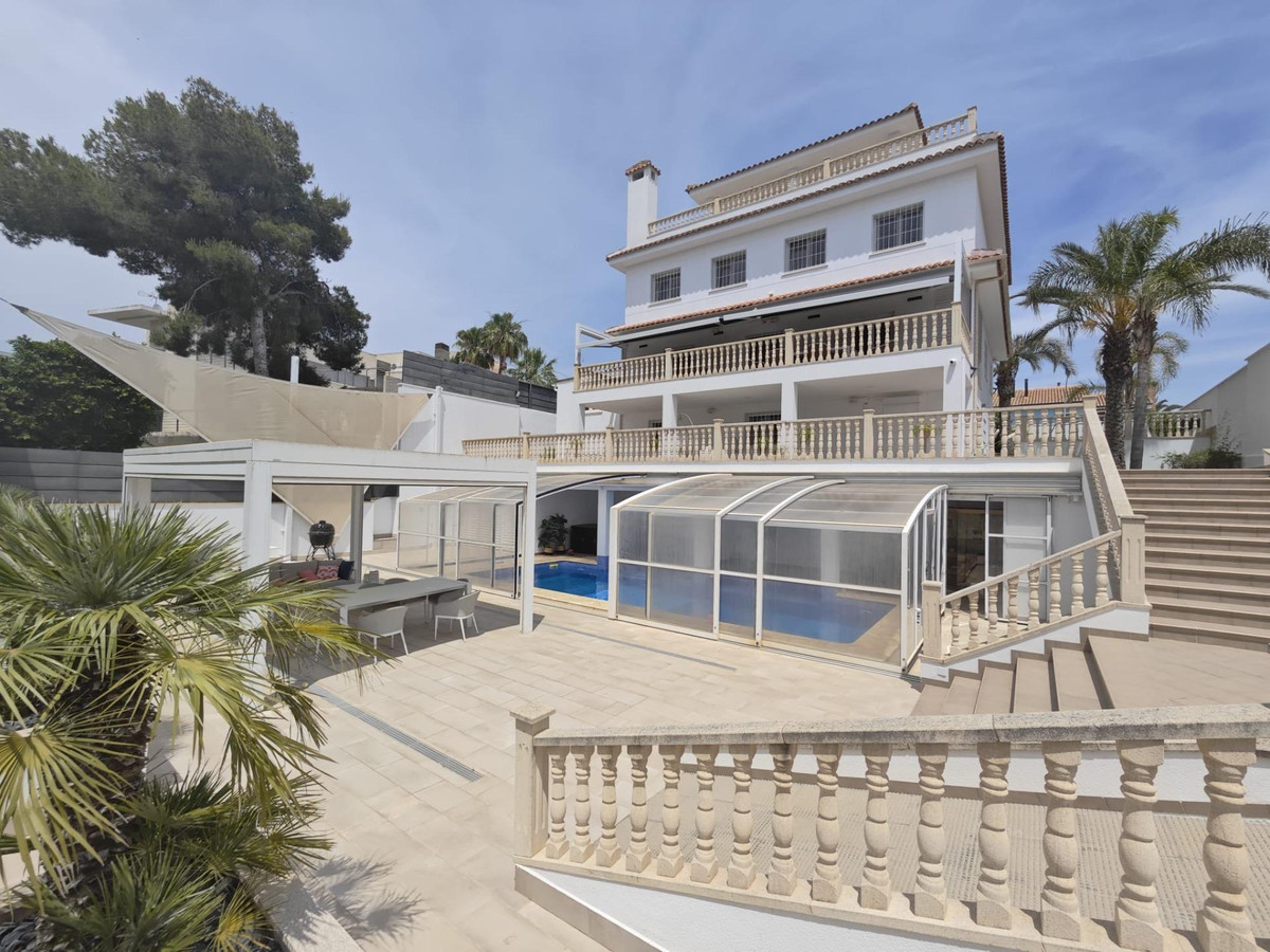 Huis te koop in Campoamor | 4 slaapkamers H5453653
