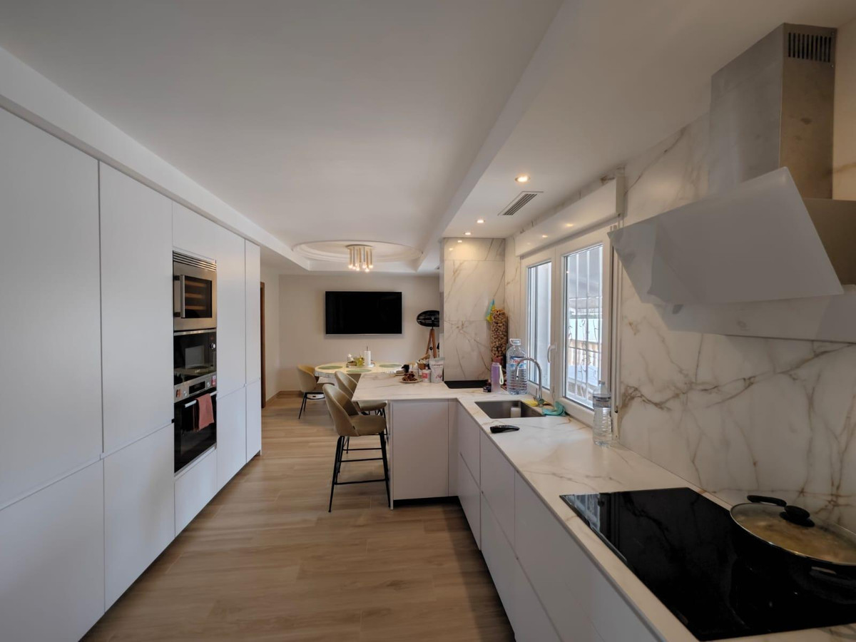 Huis te koop in Campoamor | 4 slaapkamers H5453653