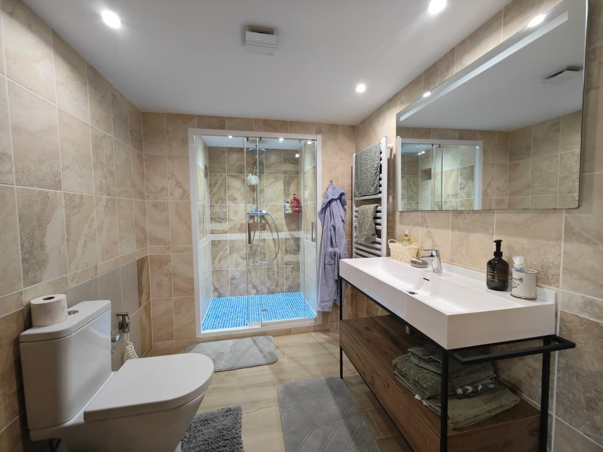 Huis te koop in Campoamor | 4 slaapkamers H5453653