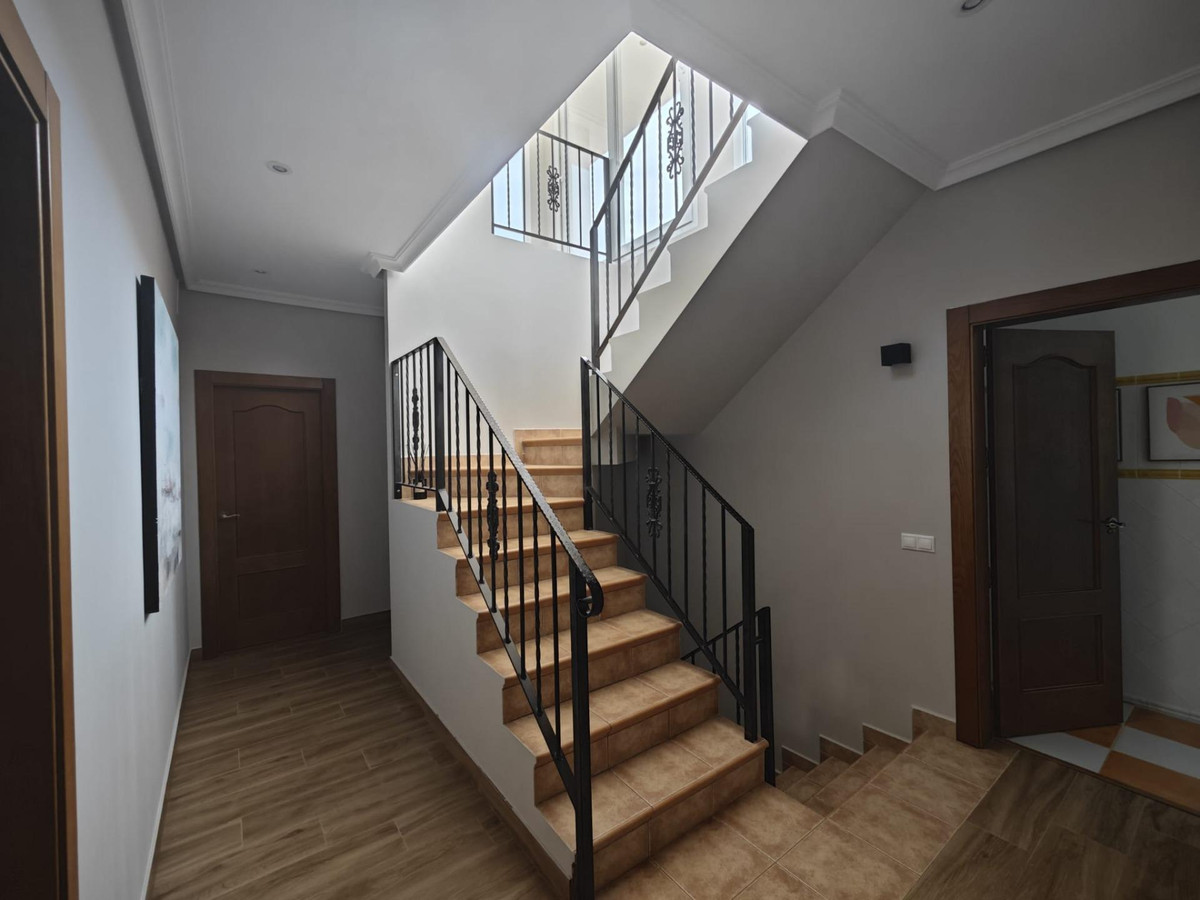 Huis te koop in Campoamor | 4 slaapkamers H5453653