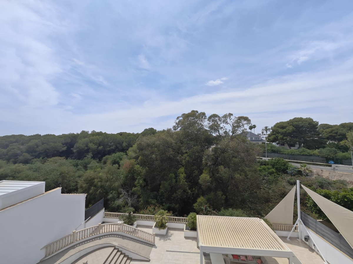 Huis te koop in Campoamor | 4 slaapkamers H5453653