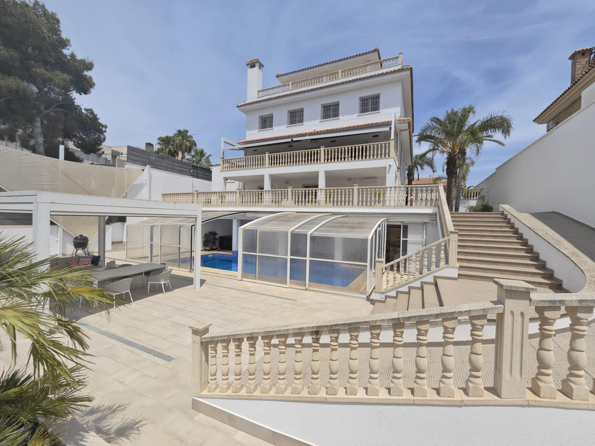 Huis te koop in Campoamor | 4 slaapkamers H5453653