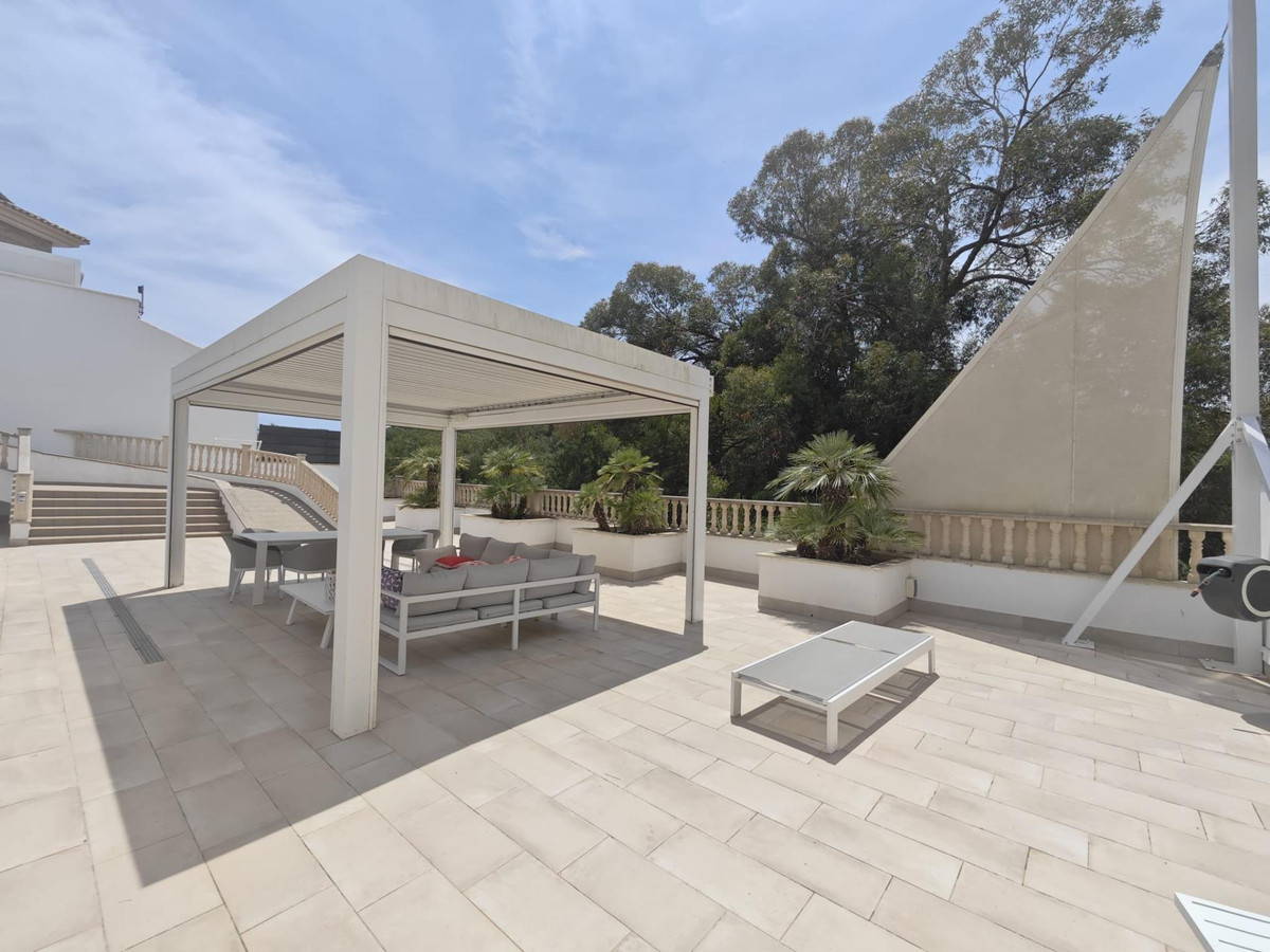 Huis te koop in Campoamor | 4 slaapkamers H5453653
