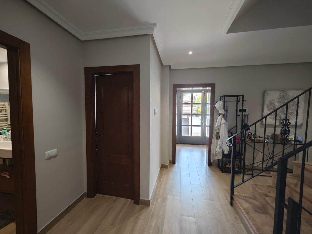 Huis te koop in Campoamor | 4 slaapkamers H5453653