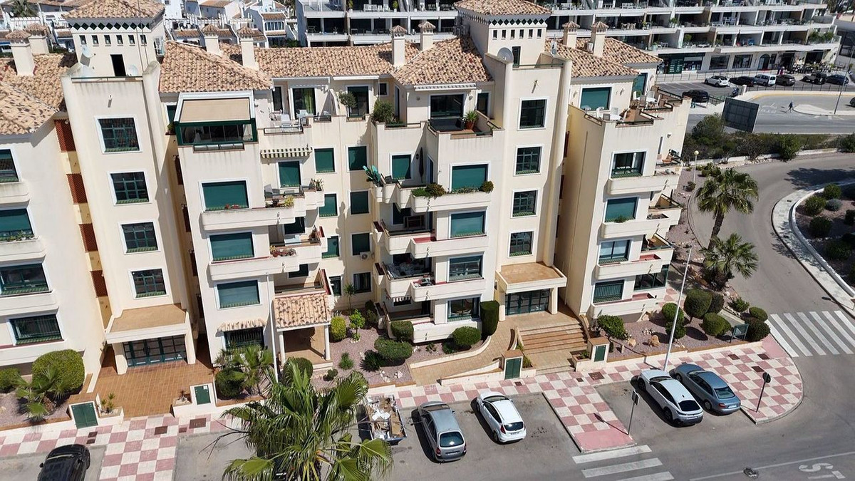 Appartement te koop in Campoamor R-5 | 2 slaapkamers H5342491