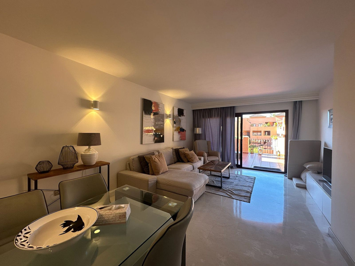 Bovenverdieping Appartement in Cancelada-11