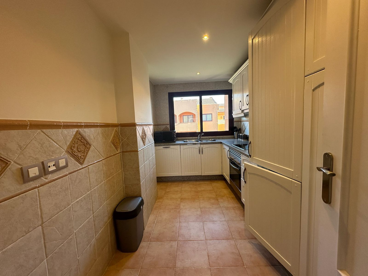 Bovenverdieping Appartement in Cancelada-12