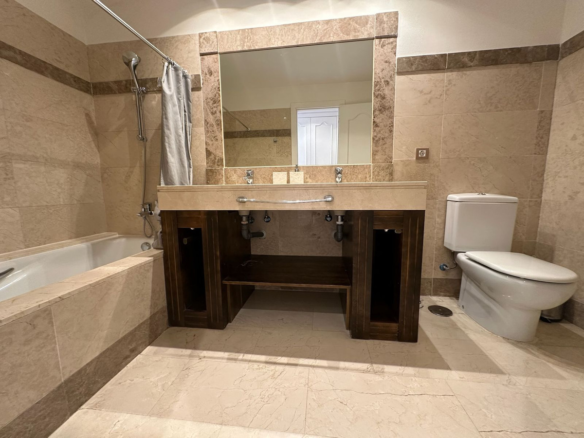Bovenverdieping Appartement in Cancelada-16