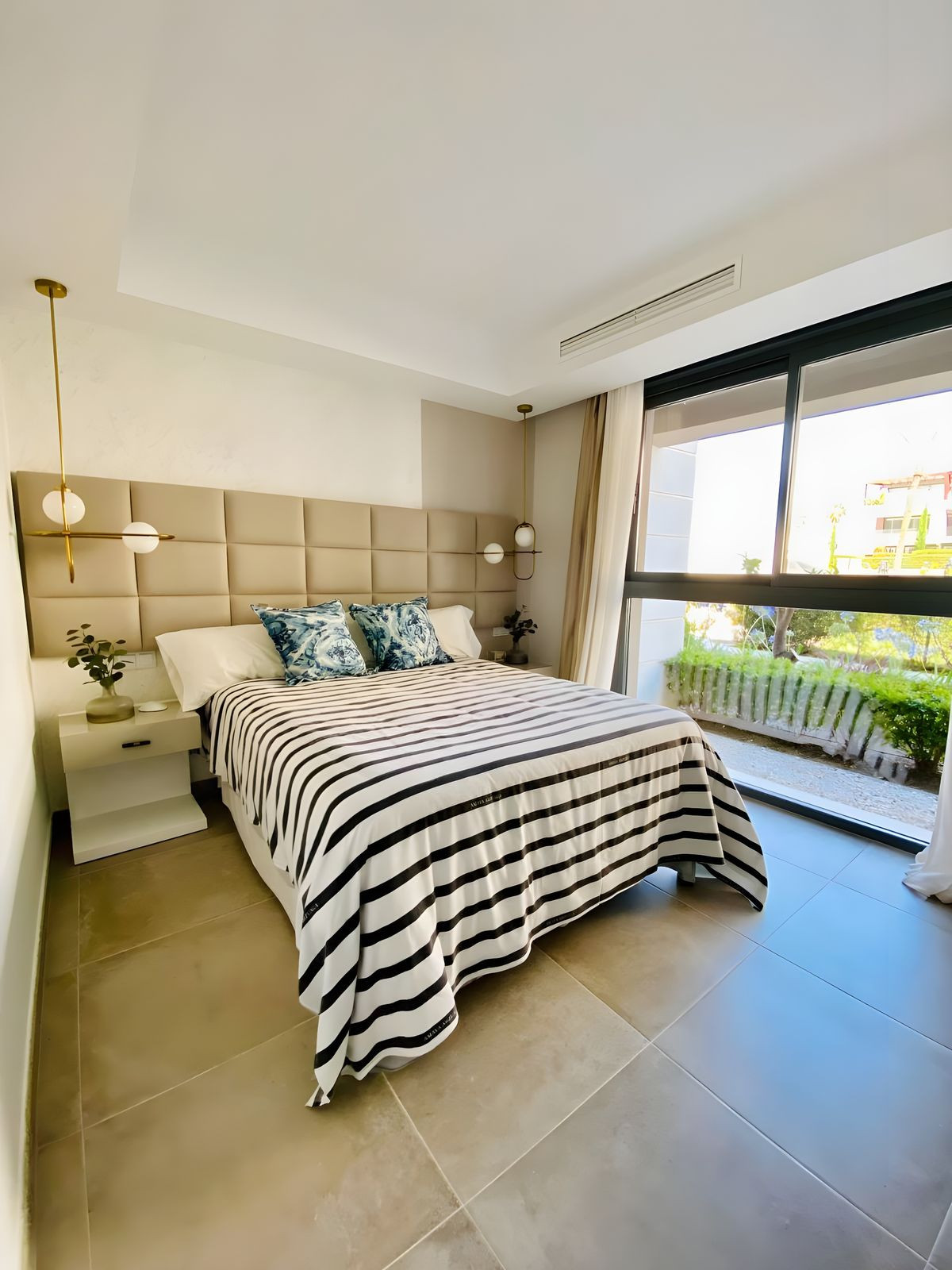 Begane grond appartement in Cancelada-7