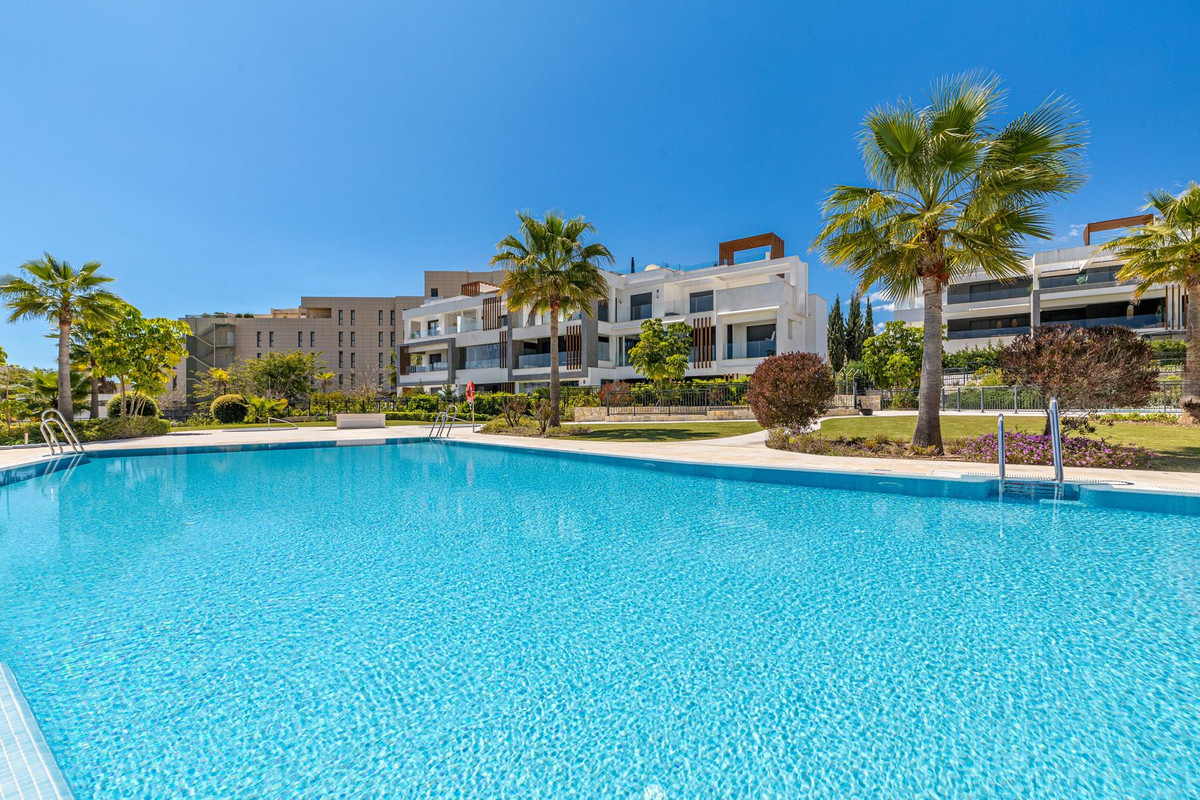 Penthouse in Cancelada-16