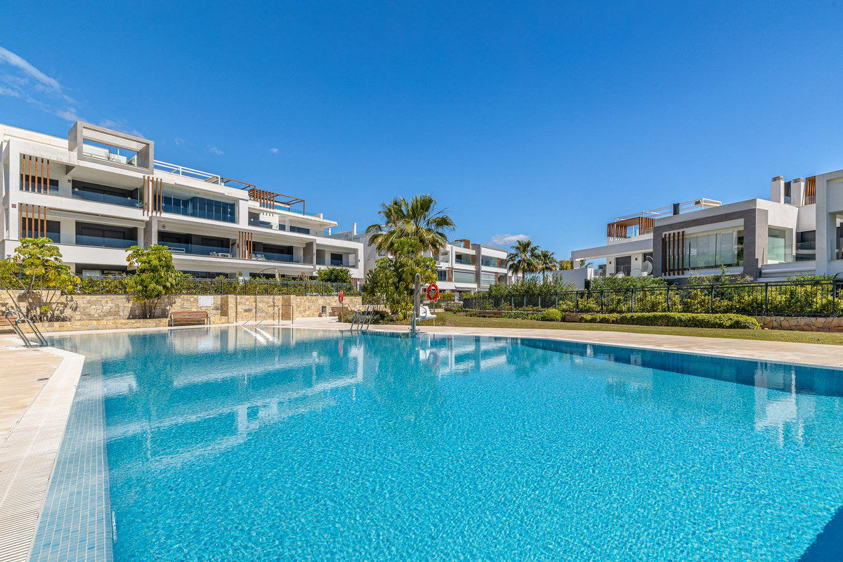 Penthouse in Cancelada-25