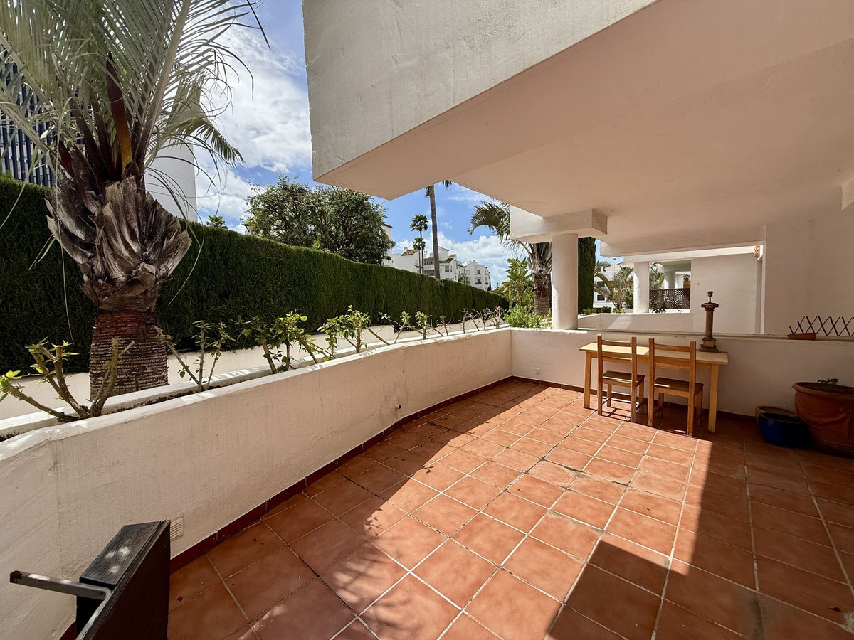 Begane grond appartement in Cancelada-1