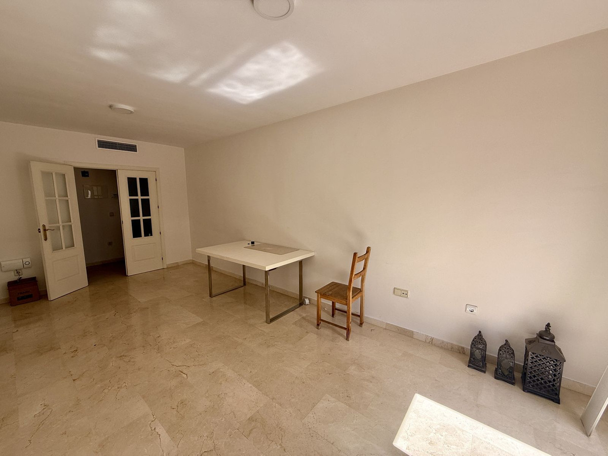 Begane grond appartement in Cancelada-5