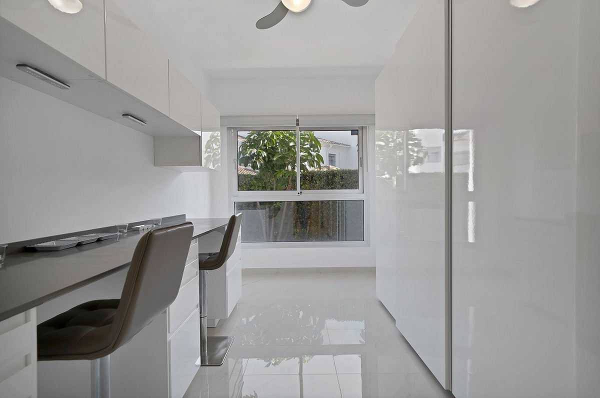 Appartement te koop in Cancelada | 3 slaapkamers H5294098