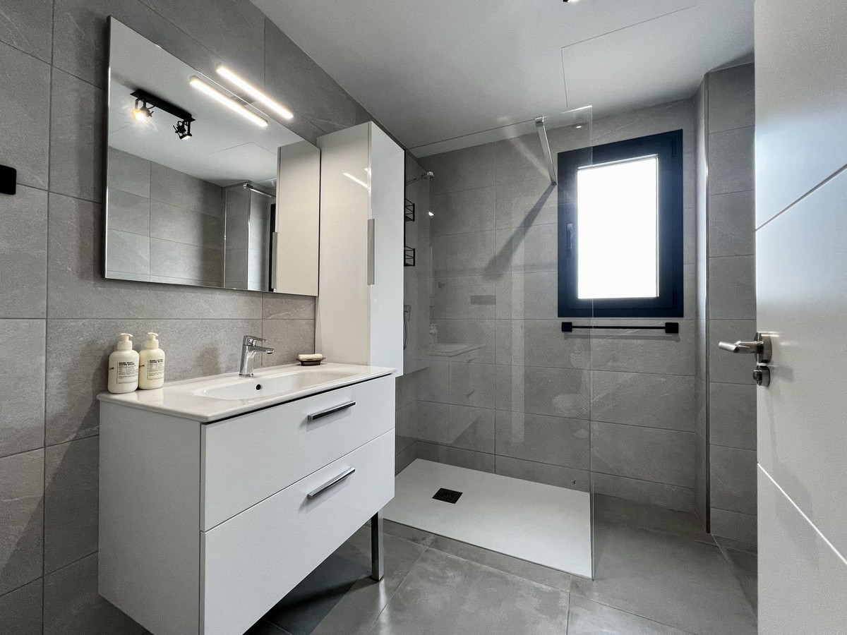 Appartement te koop in Cancelada | 2 slaapkamers H5304847