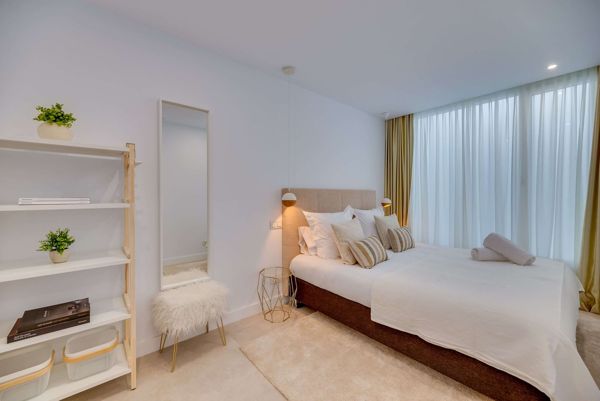 Property main view 44