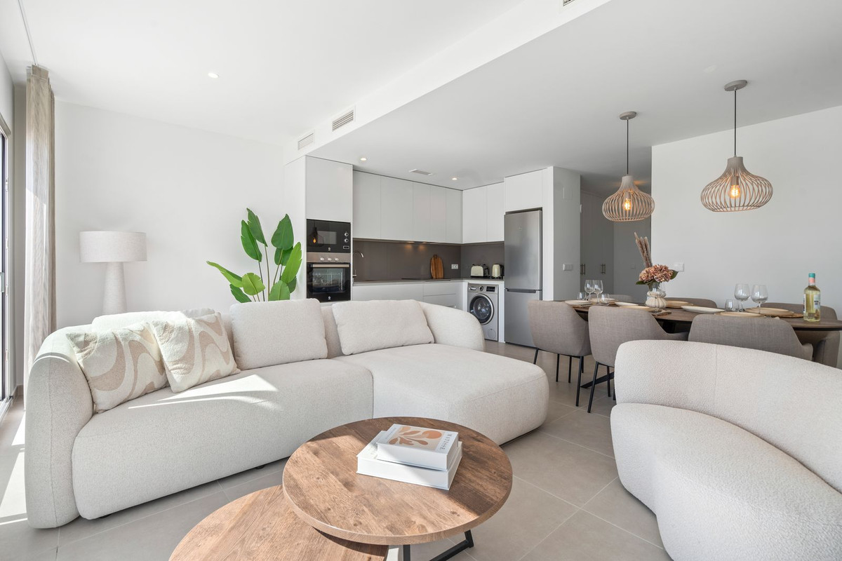 Huis te koop in Cancelada | 3 slaapkamers H5463136