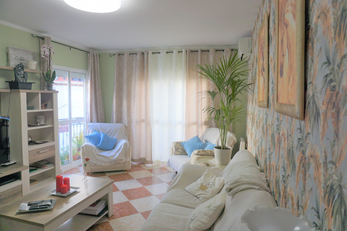 Tussenverdieping Appartement in Canillas de Aceituno-10