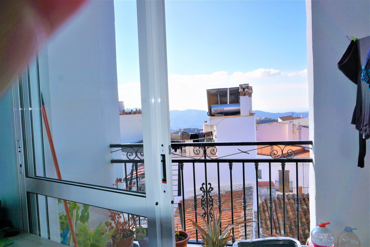Tussenverdieping Appartement in Canillas de Aceituno-11