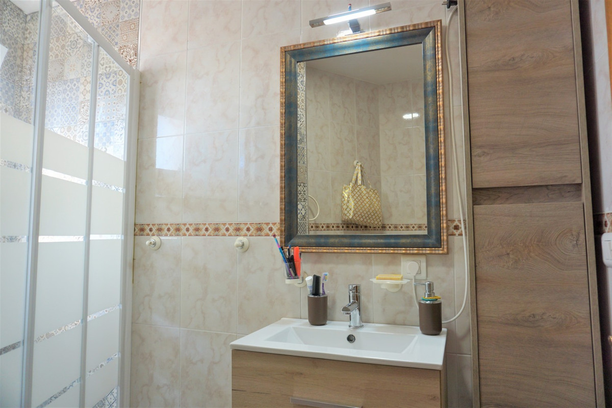 Tussenverdieping Appartement in Canillas de Aceituno-43