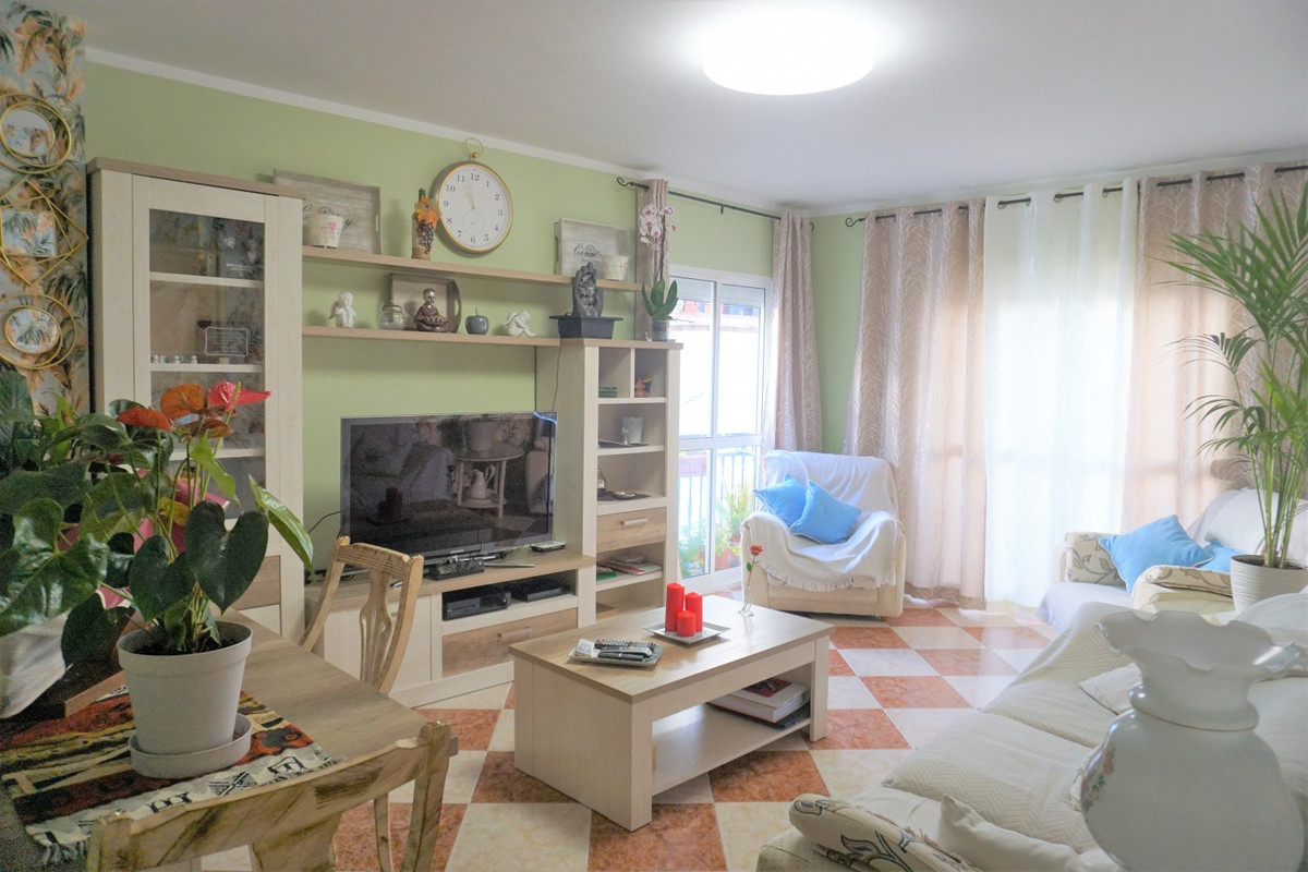 Tussenverdieping Appartement in Canillas de Aceituno-8