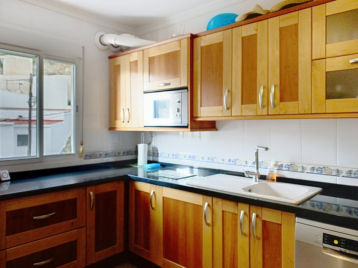 Tussenverdieping Appartement in Canillas de Aceituno-11