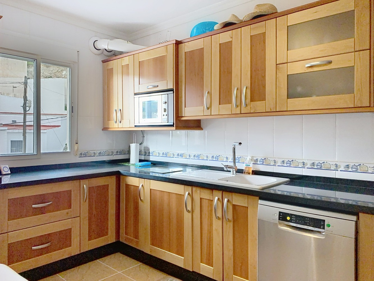 Tussenverdieping Appartement in Canillas de Aceituno-12
