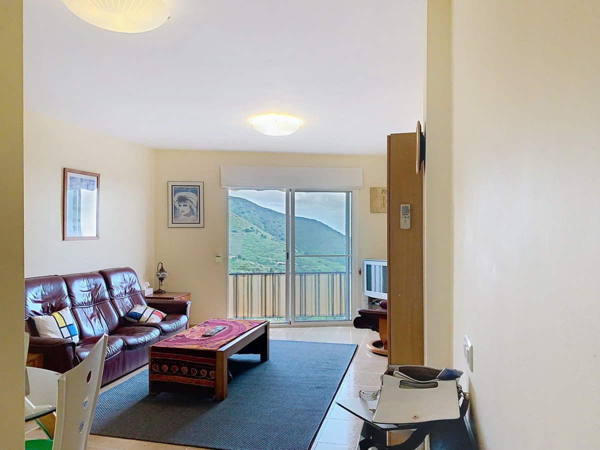 Tussenverdieping Appartement in Canillas de Aceituno-2