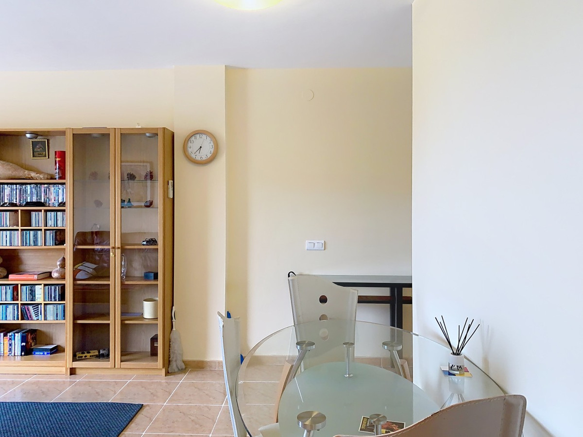 Tussenverdieping Appartement in Canillas de Aceituno-7