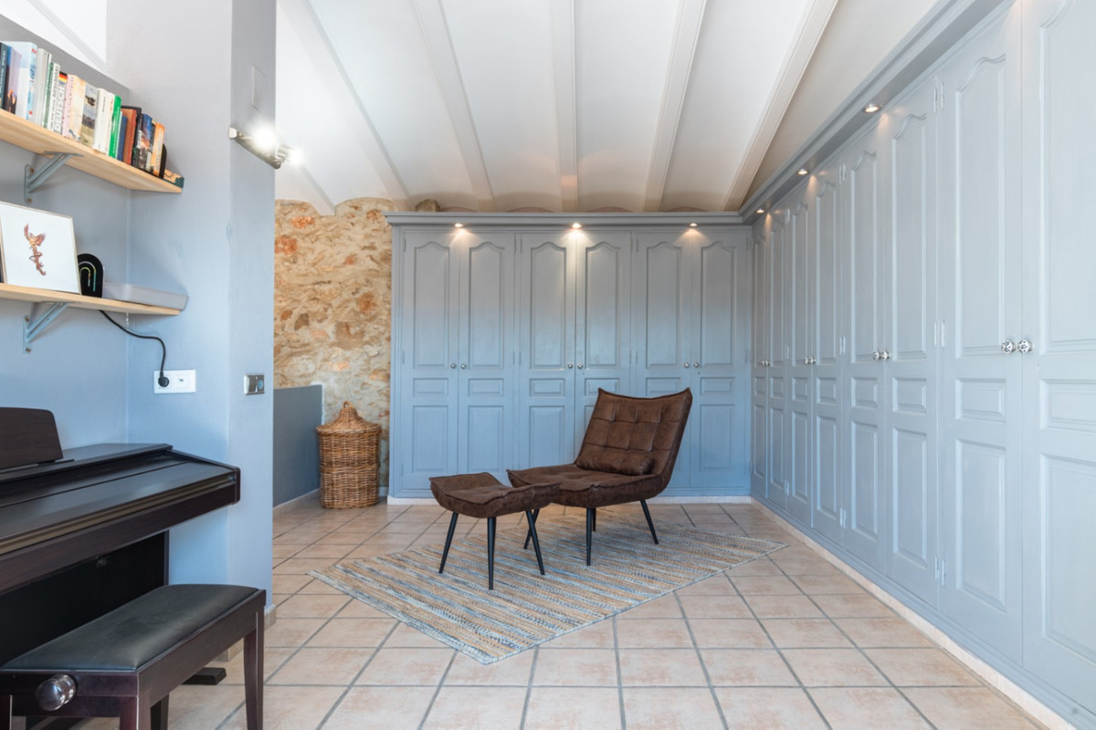 Property main view 25