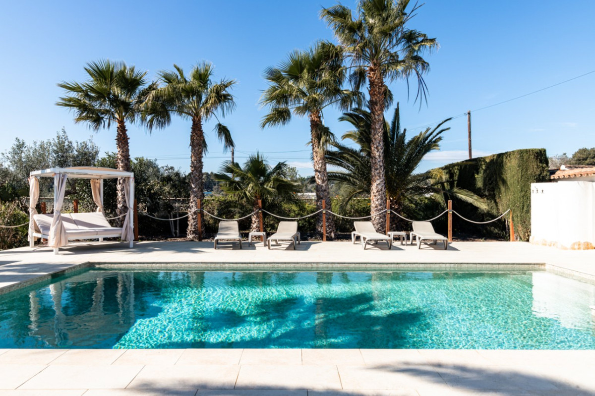 Property main view 42