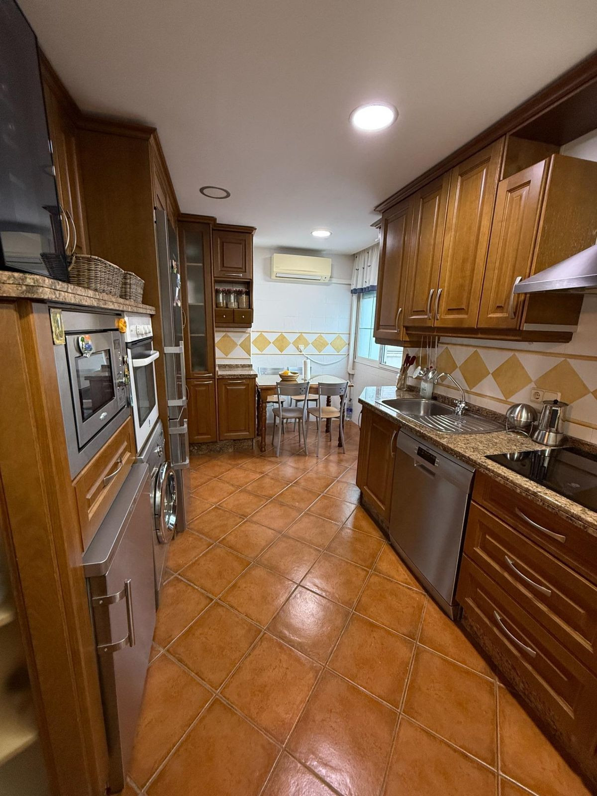 Appartement te koop in Capuchinos | 3 slaapkamers H5170852