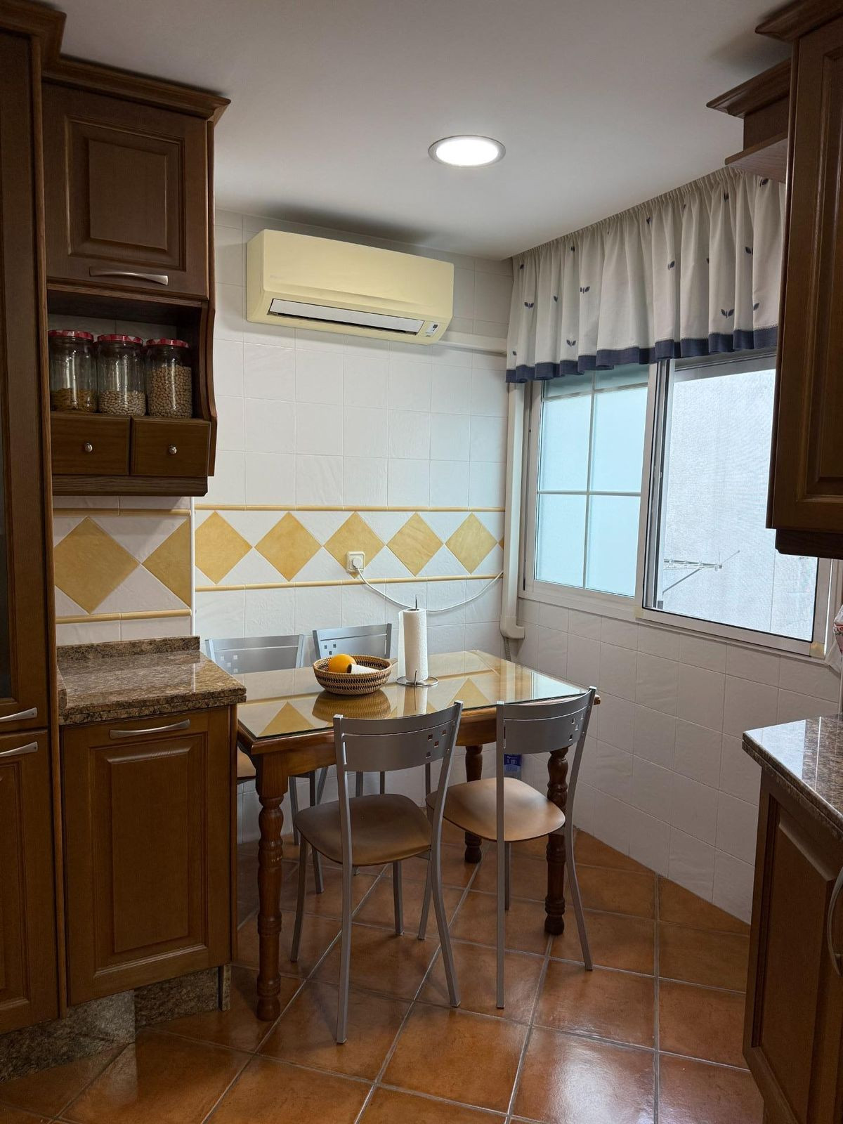 Appartement te koop in Capuchinos | 3 slaapkamers H5170852