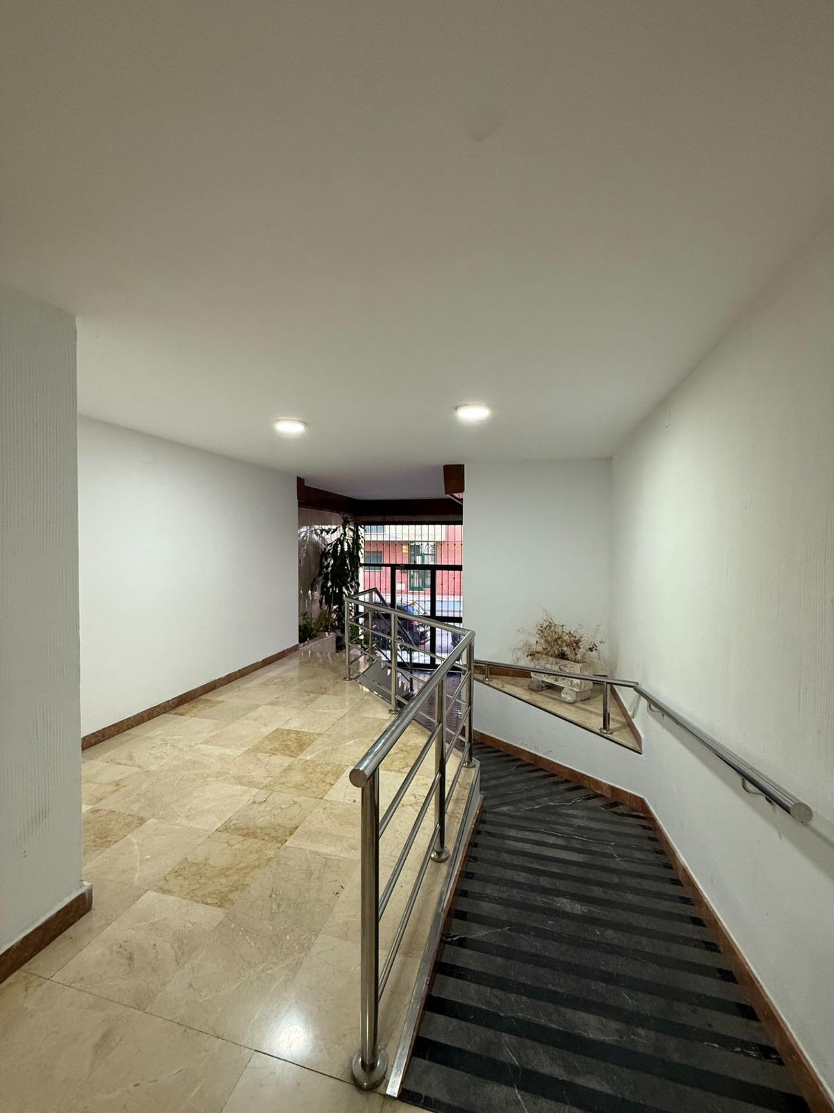 Appartement te koop in Capuchinos | 3 slaapkamers H5170852