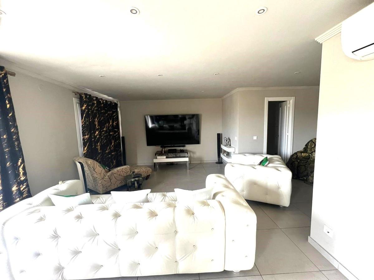 Penthouse Duplex in Carib Playa-9