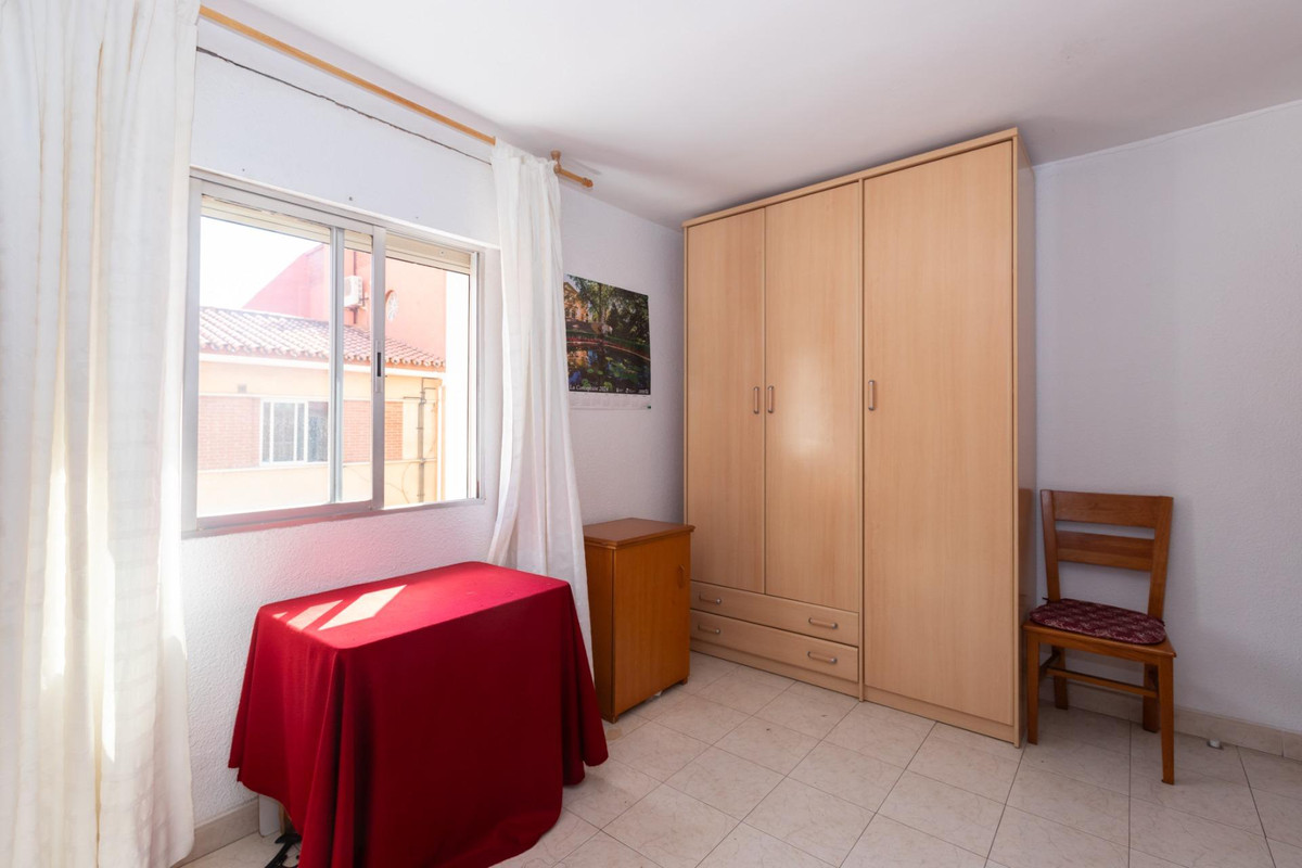 Begane grond appartement in Carranque-11