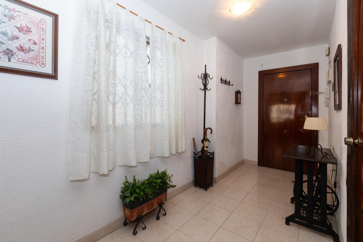 Begane grond appartement in Carranque-17