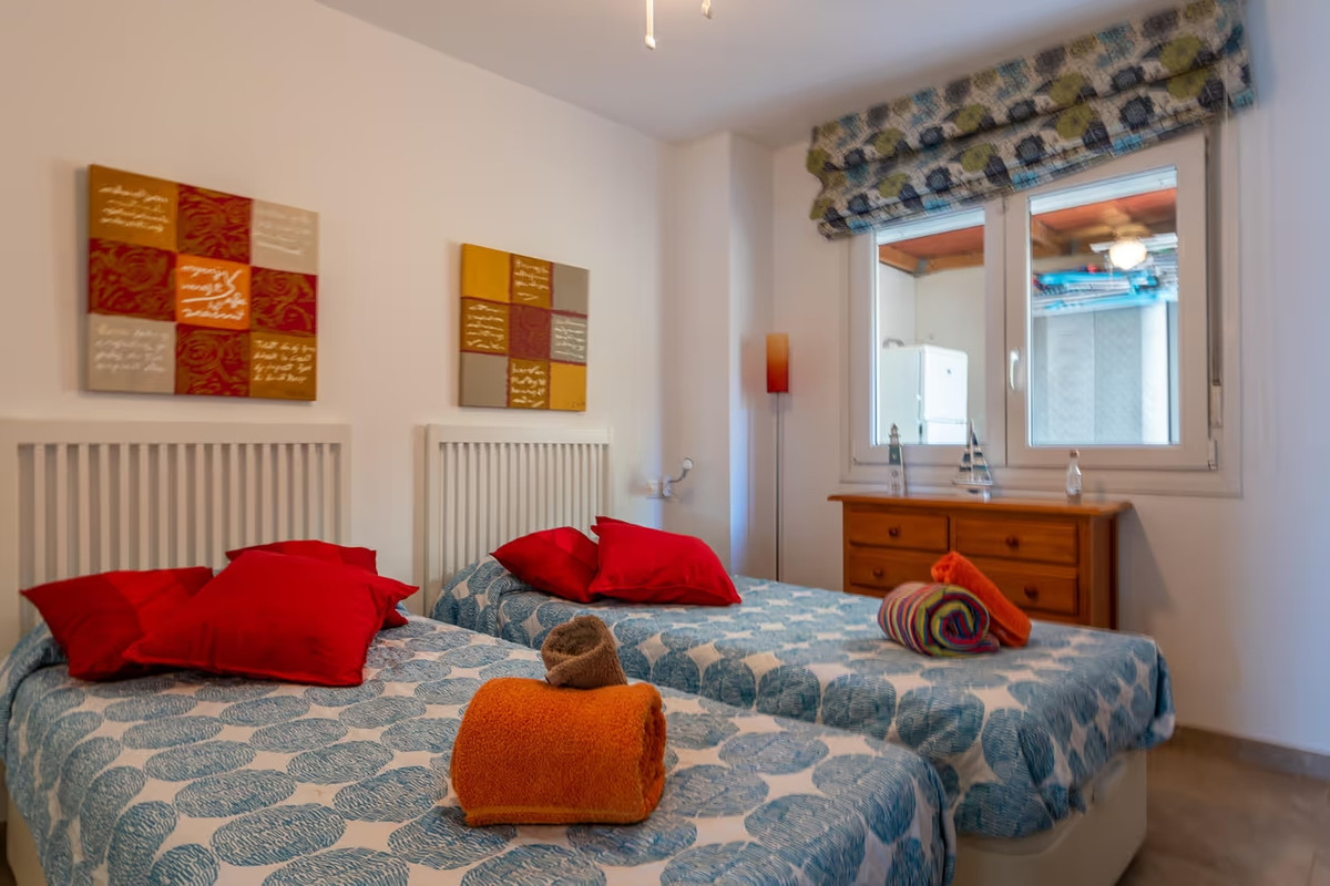 Begane grond appartement in Carvajal-23