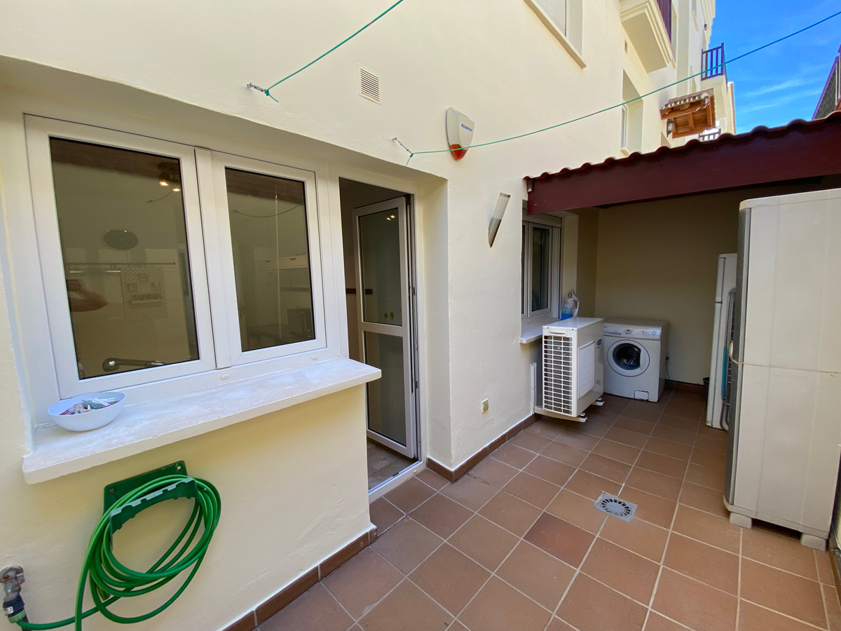 Begane grond appartement in Carvajal-8