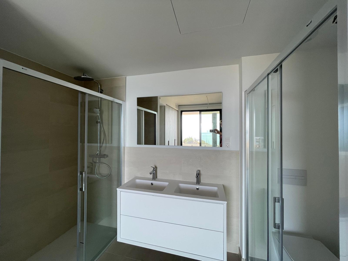 Tussenverdieping Appartement in Carvajal-15