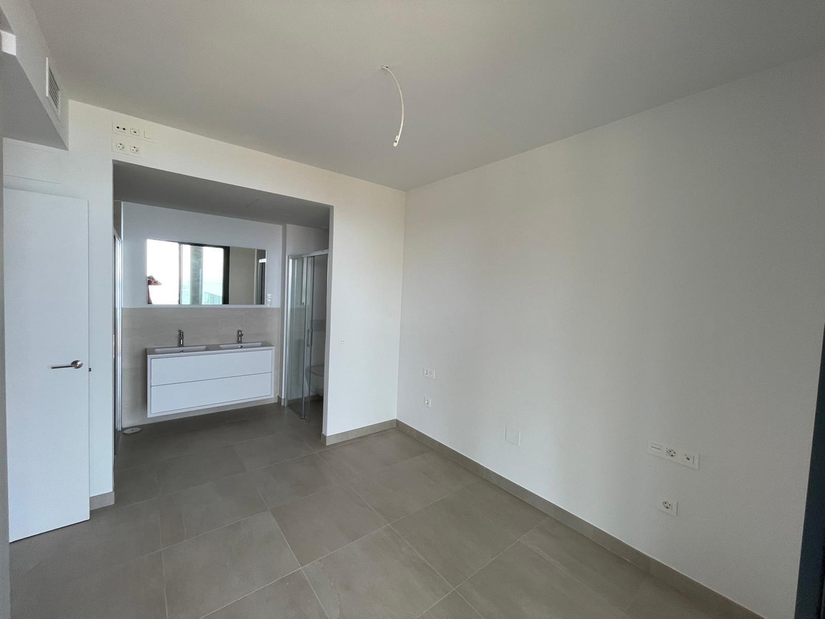 Tussenverdieping Appartement in Carvajal-21